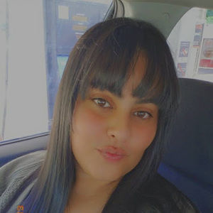 Meet your Posher, Adriana